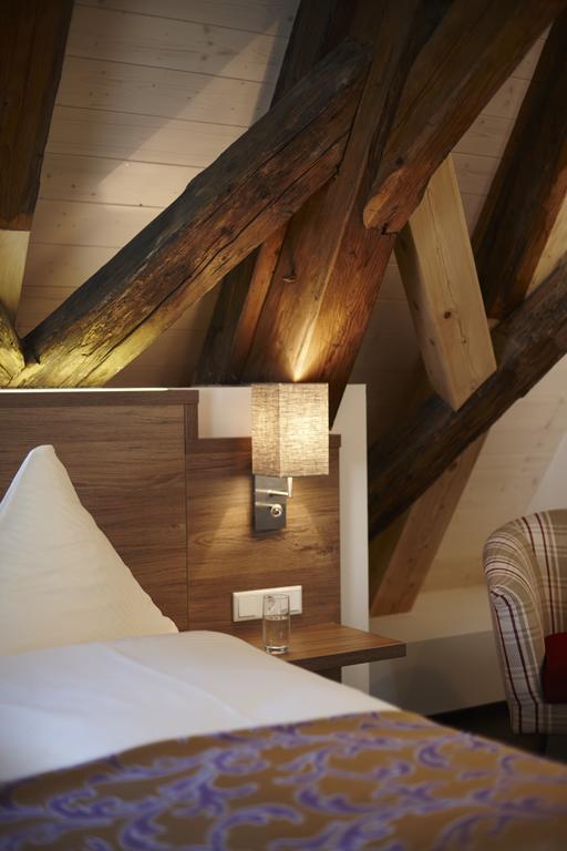 Boutique Hotel Zur Post Vohburg an der Donau Pokoj fotografie